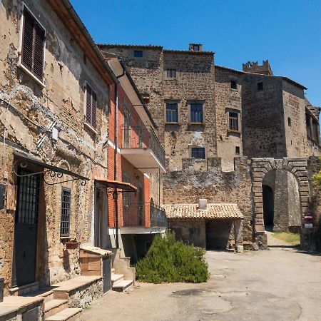Casa Vacanze La Piazzetta Del Castello Montecalvello Ngoại thất bức ảnh